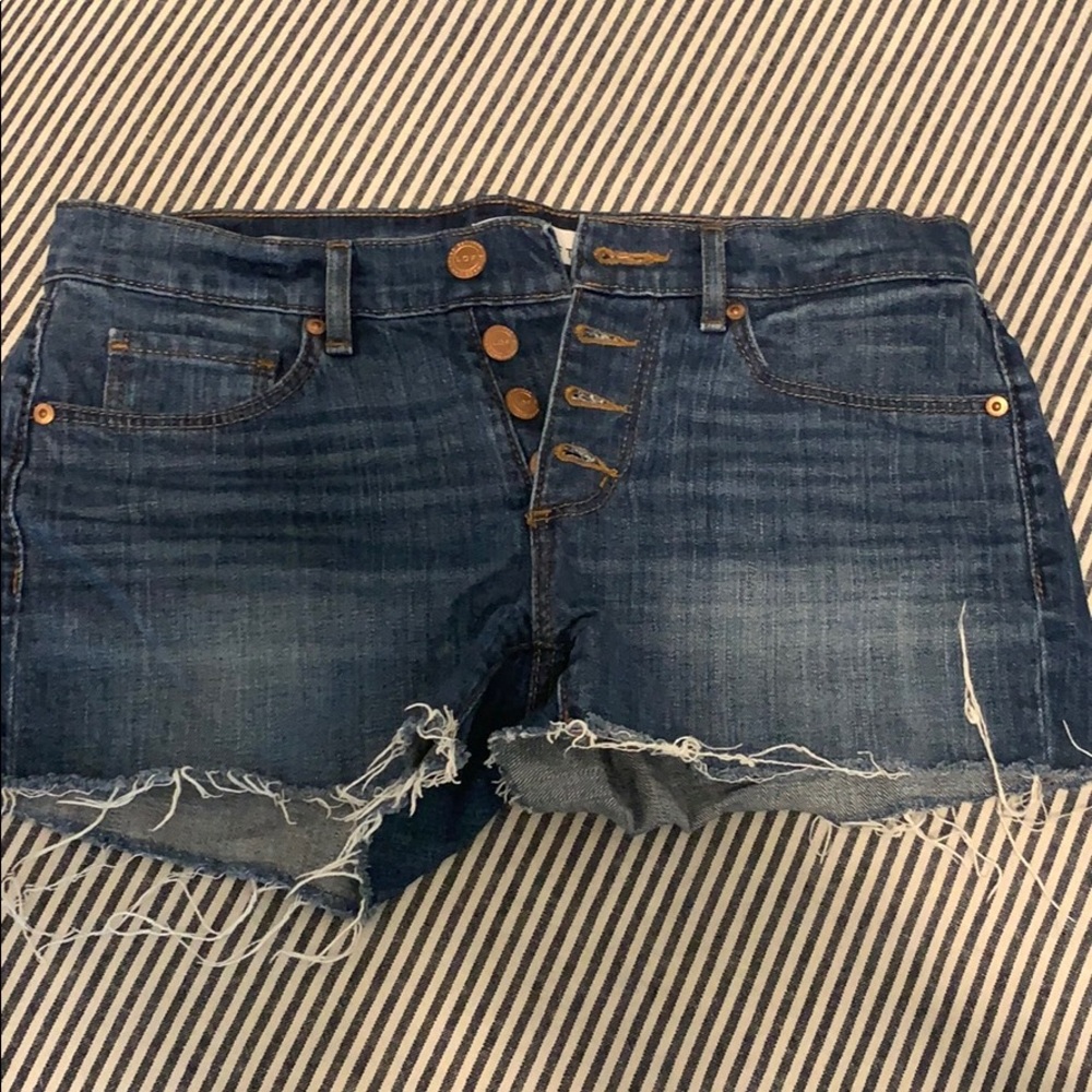 LOFT jean shorts- size 26 * in MINT condition